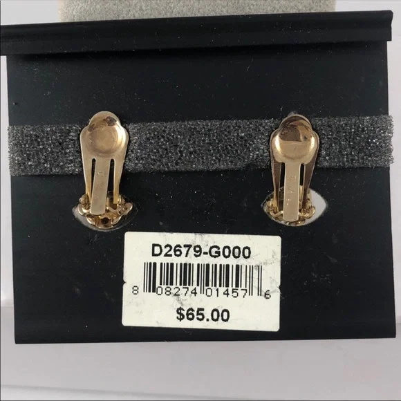 John Medeiros Classic Clip On Style Statement Earrings NWT - Picture 2 of 3